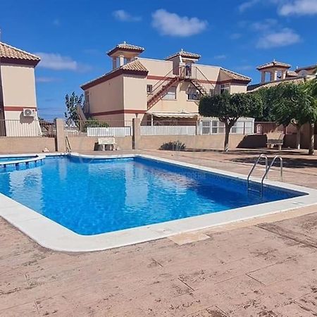 Agreable Appartement Avec Piscine Commune San Pedro del Pinatar Eksteriør bilde